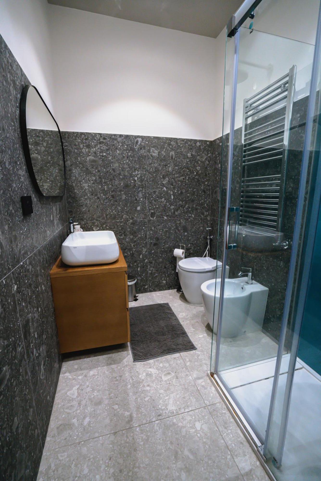 De Luca 6 Apartments Salerno Ngoại thất bức ảnh